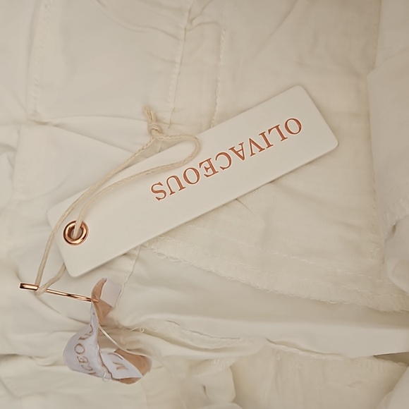 NWT OLIVACEOUS White cargo pants Women Medium New - Picture 5 of 7